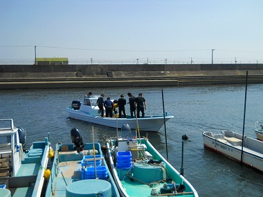 東部自動車・舟下ろし 015.jpg