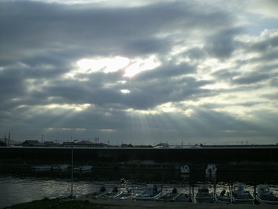 今日の空